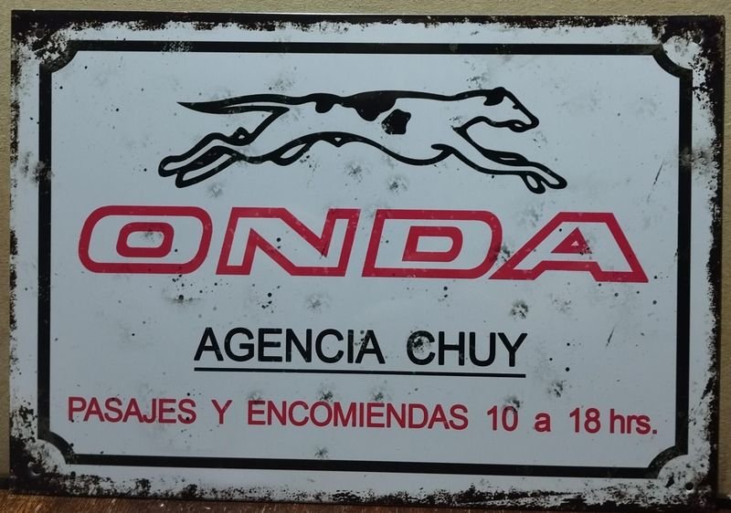 Lote siguiente: Cartel decorativo de ONDA Chuy