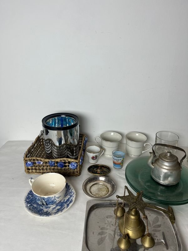 Colección de artículos vintage y decorativos - imagen 2