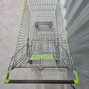 Carritos de Compra Metálicos con Ruedas - imagen 12