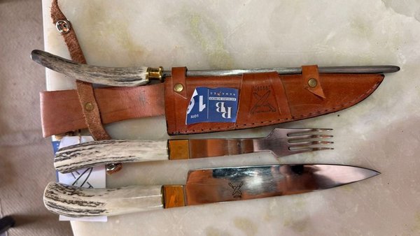 Conjunto de cuchillos y tenedores artesanales - imagen 3