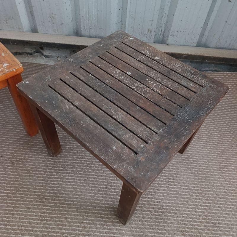 Mesas auxiliares en madera maciza para venta - imagen 4