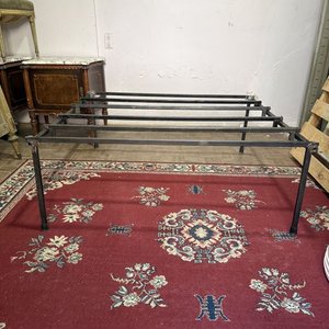 Estructura Metálica Negra para Exhibición o Soporte - imagen 9