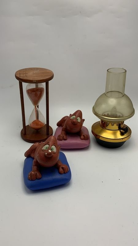 Lámparas y Figurines Decorativos - imagen 3