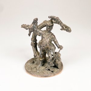 Figura de Bronce: Cazador con Perro y Presa - imagen 2