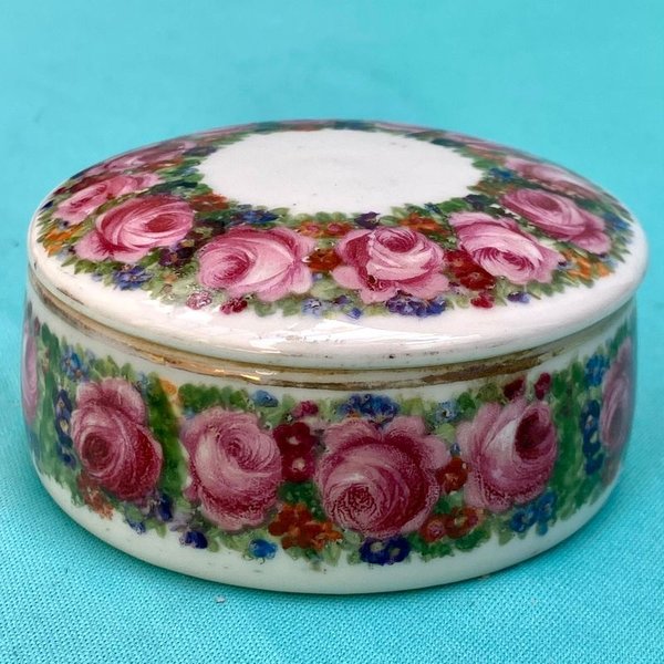 Colección de artículos antiguos de porcelana y bronce - imagen 3