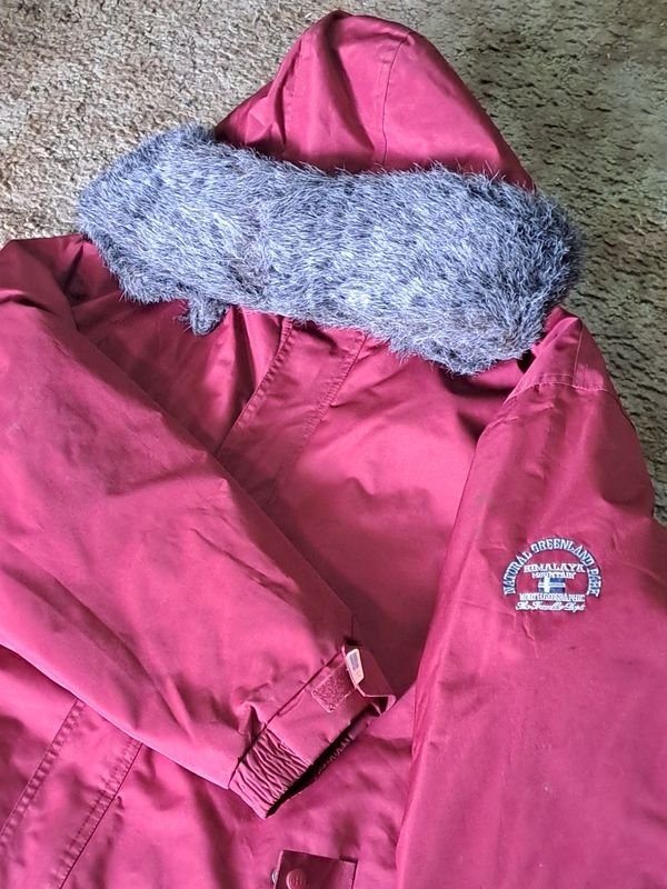Campera de Muy Buena Calidad de la Marca Himalaya Mountain - imagen 2