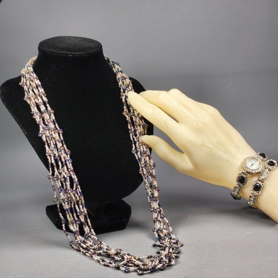 Item 16459 - Image 1