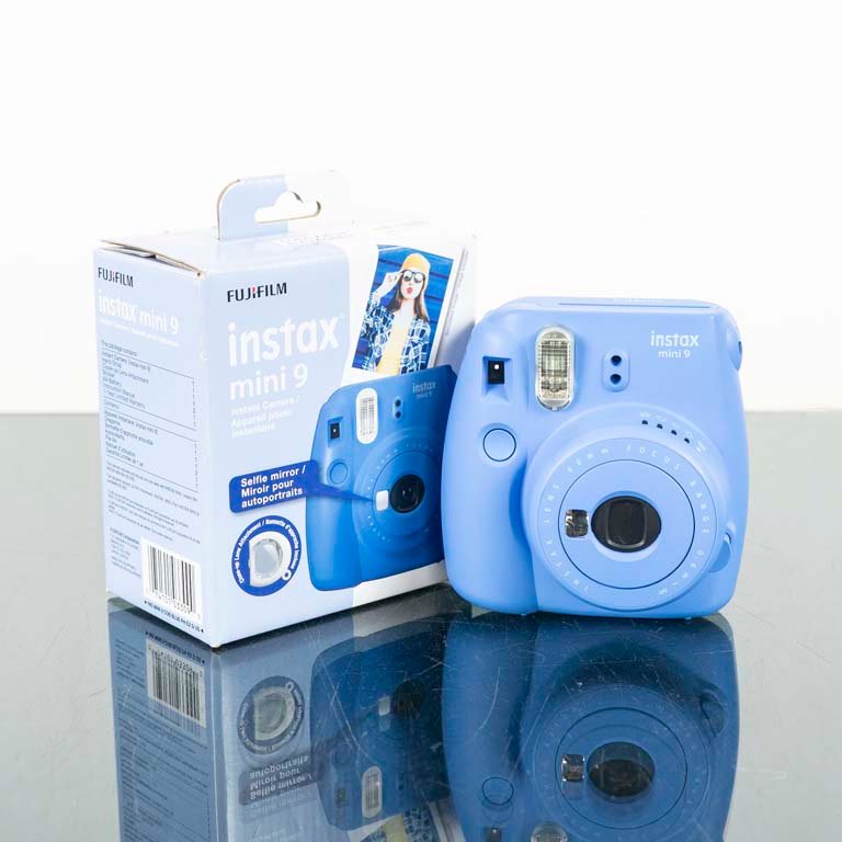 Cámara Instax Mini 9 en buen estado - imagen 1