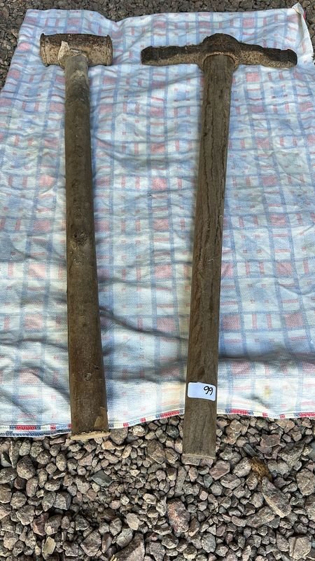 Herramientas de mano para jardinería y carpintería - imagen 2
