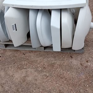 Lote anterior: Lote de 15 Pileta de Baño Blanca
