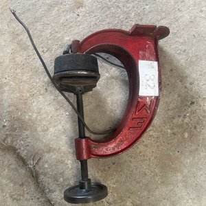 Vulcanizadora de Metal Roja Antigua - imagen 3
