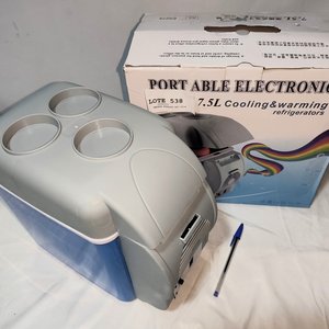 Heladera Portátil 12V para Auto, 7.5 Litros, Frío/Calor - imagen 3