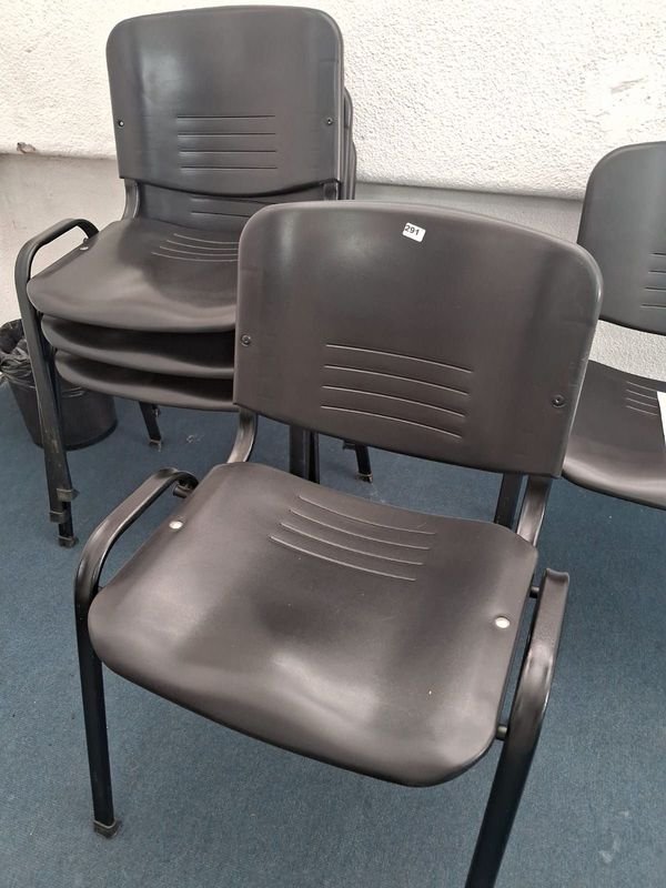Sillas plásticas de alta calidad - imagen 1