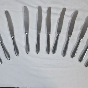 Lote anterior: Juego de 12 Cuchillos de Acero Inoxidable