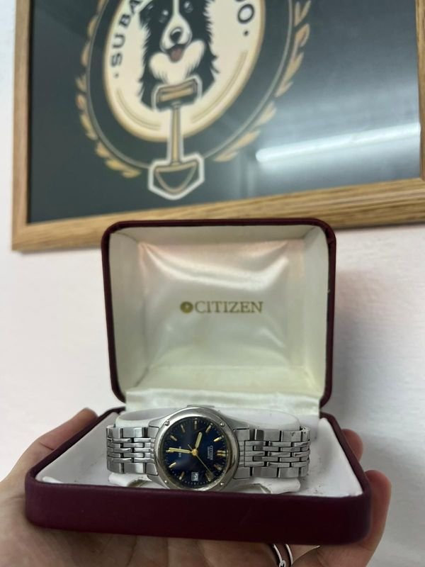 Reloj Citizen de Cuarzo en Excelente Estado - imagen 2