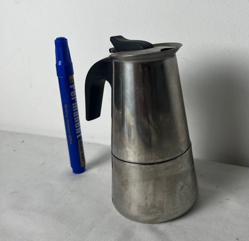 Cafetera italiana en buen estado - imagen 7