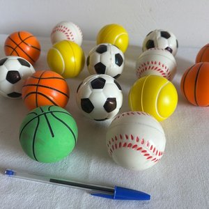 Lote de Pelotas Deportivas Variadas - imagen 2
