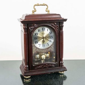 Lote anterior: Reloj de Sobremesa Orient Clásico con Péndulo Funcional