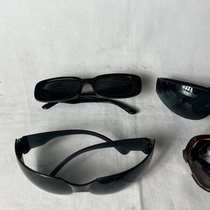 Lentes de Sol Negros y Transparentes - Pack de 4 - imagen 3