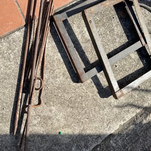 Lote anterior: Lote de Fierros Metálicos para Construcción o Herrería