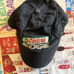 Lote de 7 Gorras con Temáticas Variadas: Turismo, Marcas y Uruguay - imagen 6