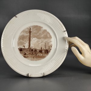 Plato Decorativo Wedgwood Old London Views Porcelana 26.5cm - imagen 5