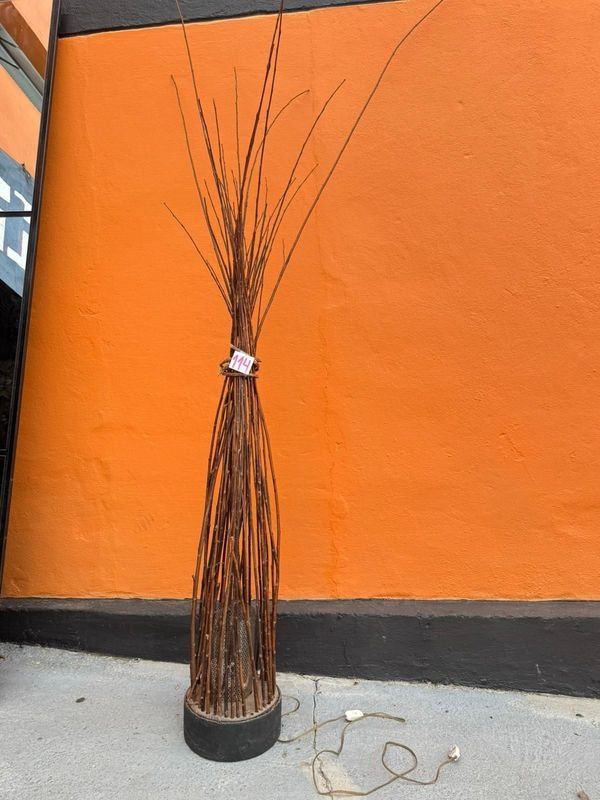 Lote anterior: VELADORA ARTESANAL C/ RAMAS DE MIMBRE
