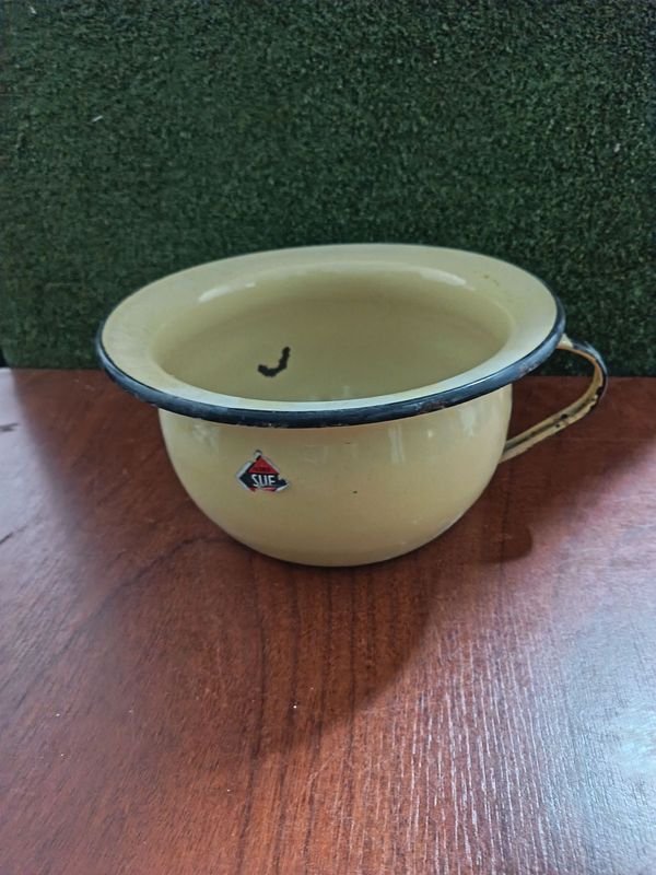 Pelela Esmaltada Antigua Grande Marca SUE