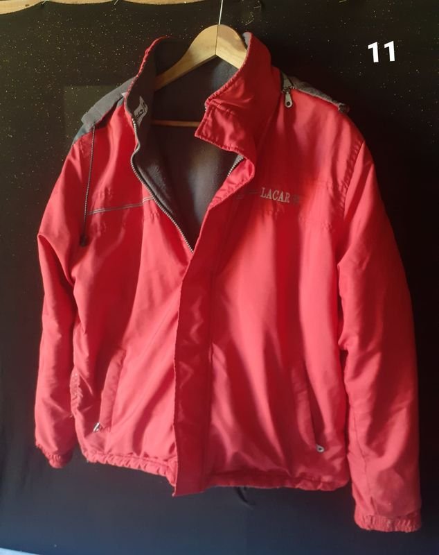 Campera de Nylon y Polar para Hombre