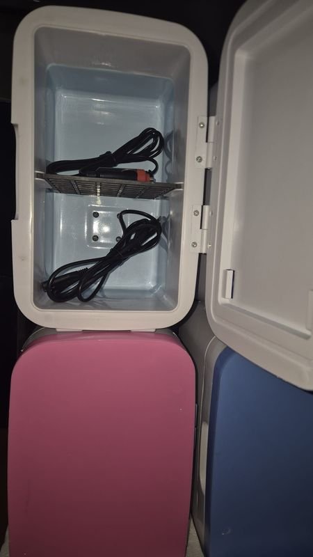 Mini Heladeras de 6 L a la Vista - imagen 2