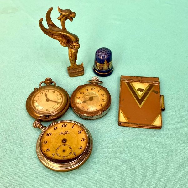 Lotes de Relojes y Accesorios de Bronce - imagen 1