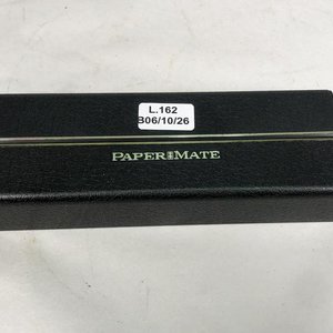 Lote siguiente: Lapicera Papermate Verde con Estuche Abatible Negro y Dorado