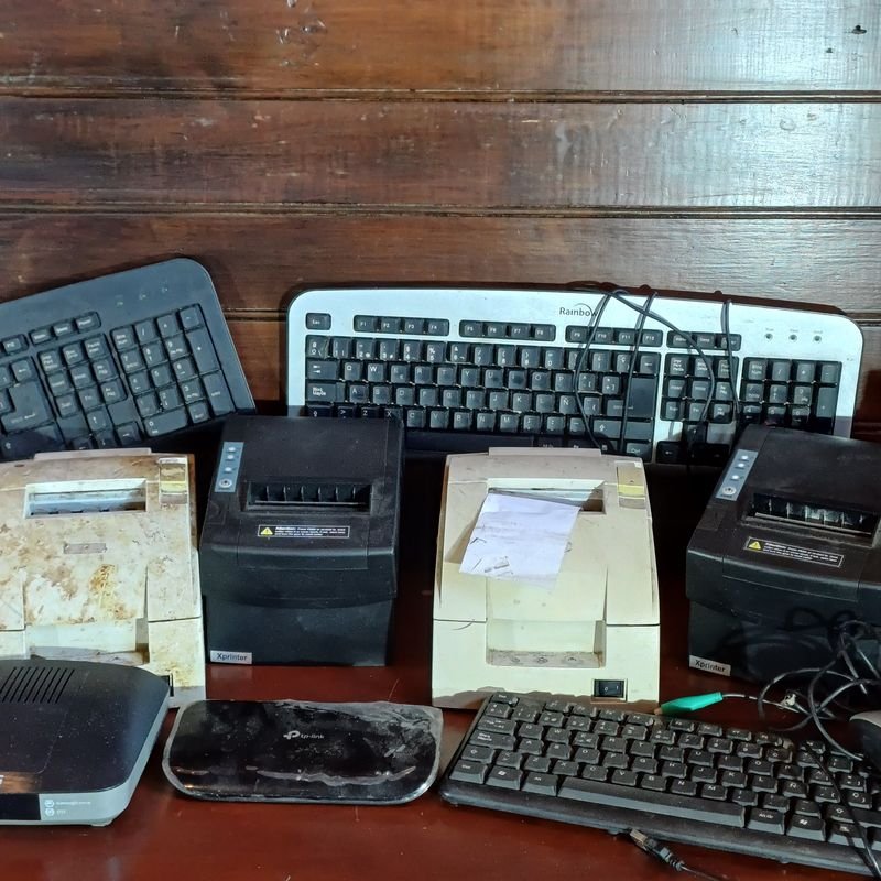 Lote de artículos de informática - imagen 4