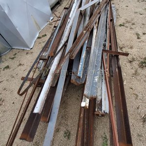 Lote siguiente: Lote de Perfiles Metálicos y Materiales de Construcción