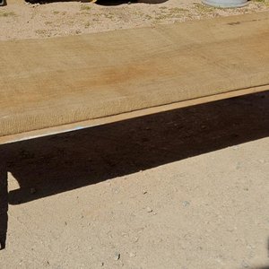 Lote siguiente: Catre plegable de madera y arpillera
