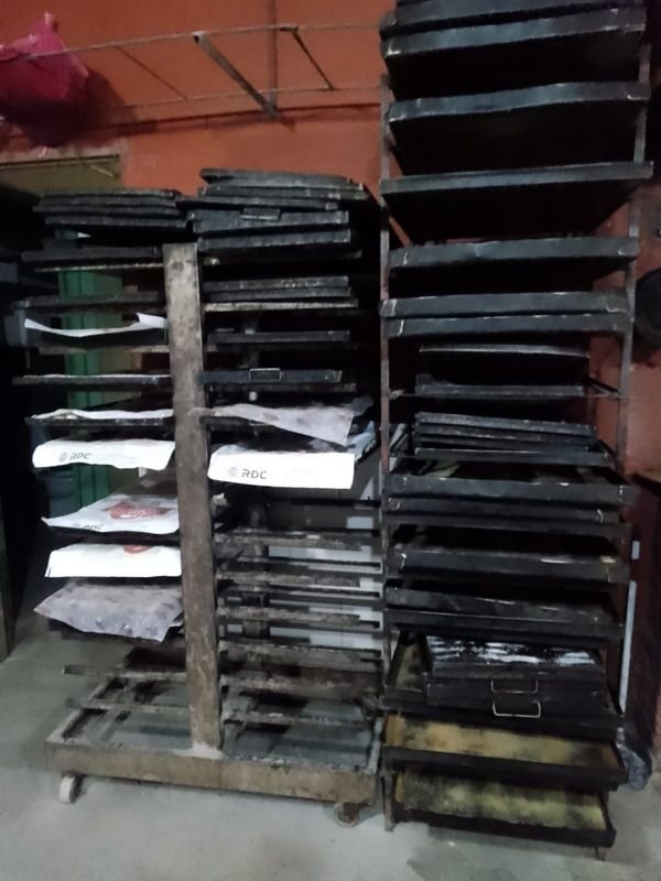 Bandejas metálicas de almacenamiento - imagen 1