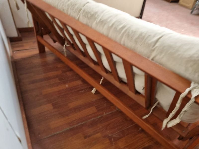 Sillon Sofa Cama Futon En Madera: Un sofá cama versátil y cómodo - imagen 5