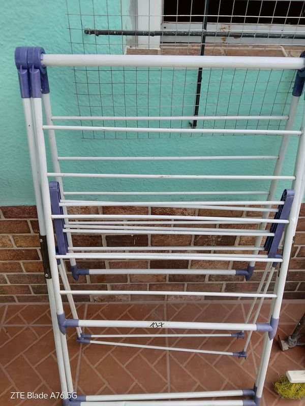 Item 889950 - Image 1