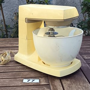 Batidora Eléctrica de Pie Arno, con bol, Batidores y Accesorios con Detalles de Uso - Funciona - imagen 4
