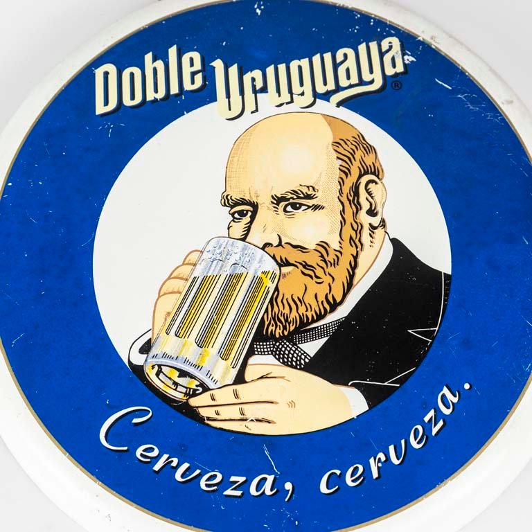 Cartel publicitario de cerveza Boble Uruguaya - Medidas: diámetro 45cm - imagen 2