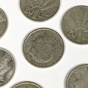 Veinte Monedas de Plata Uruguayas "Chanchitas" de 20 Centésimos - imagen 4