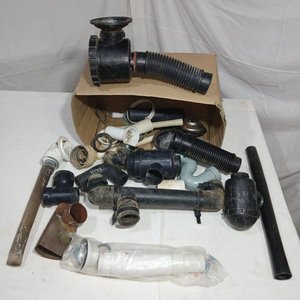 Lote siguiente: Lote de Sifones y Accesorios de Plomería Usados