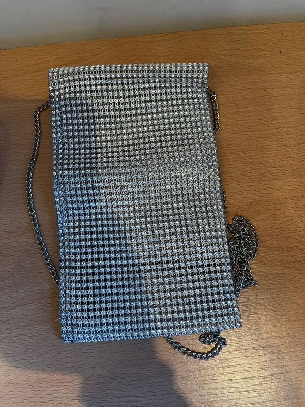 Item 881939 - Image 0