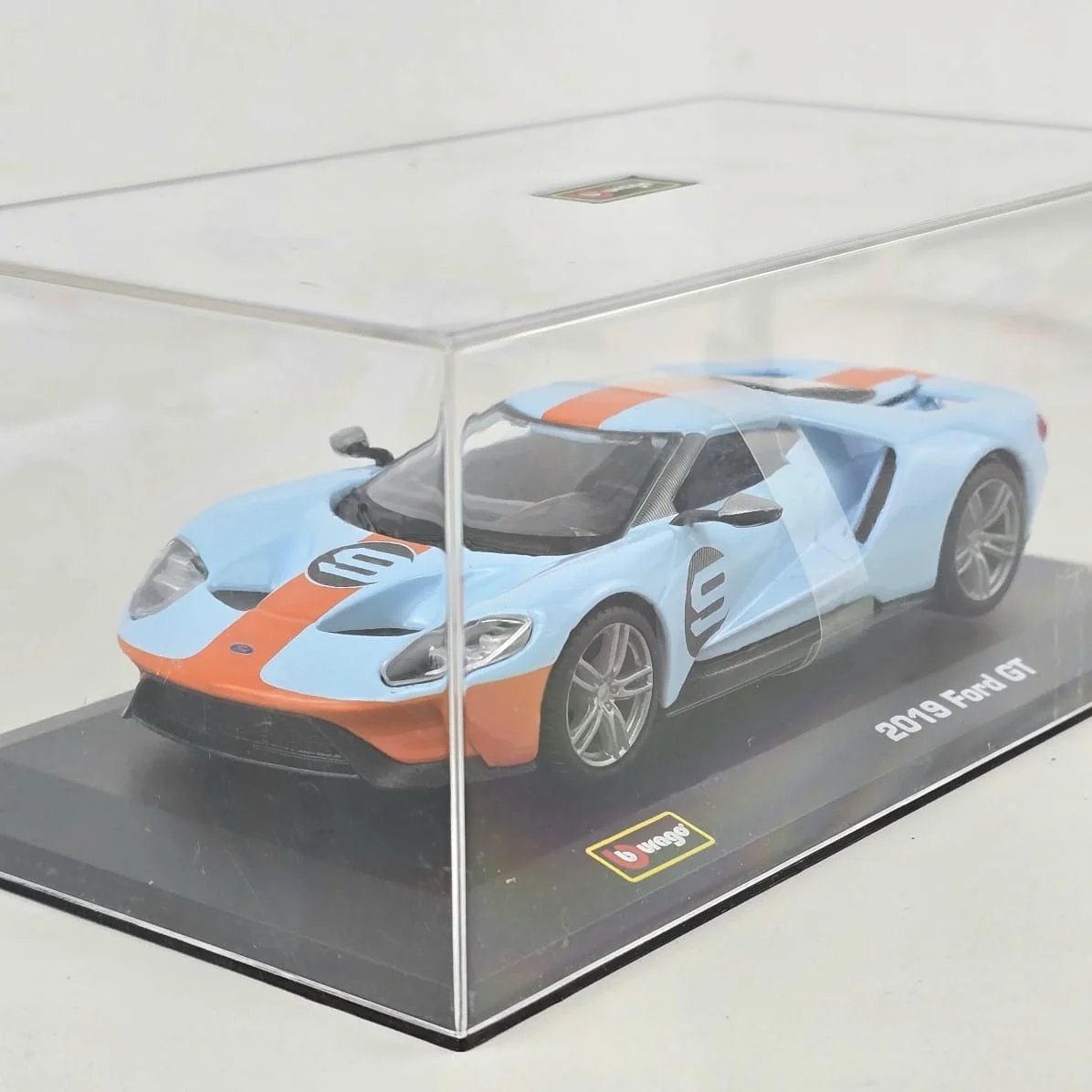 Ford GT 2019 en escala 1:32, modelo de coche a escala - imagen 9