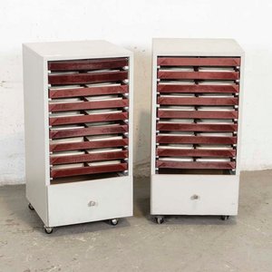 Lote anterior: Par de Muebles de Óptica con Cajón y 9 Gabetas Cada Uno