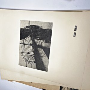 Libro "26 Artistas para 25 Años" - Portafolio de Ilustraciones Hojas Sueltas - imagen 5