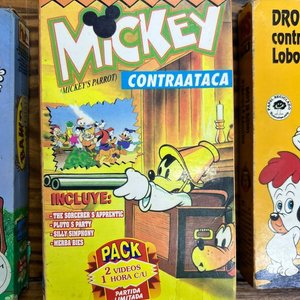 Lote de 4 Cassettes VHS Infantiles Disney: Bambi, Mickey y Droopy - imagen 2