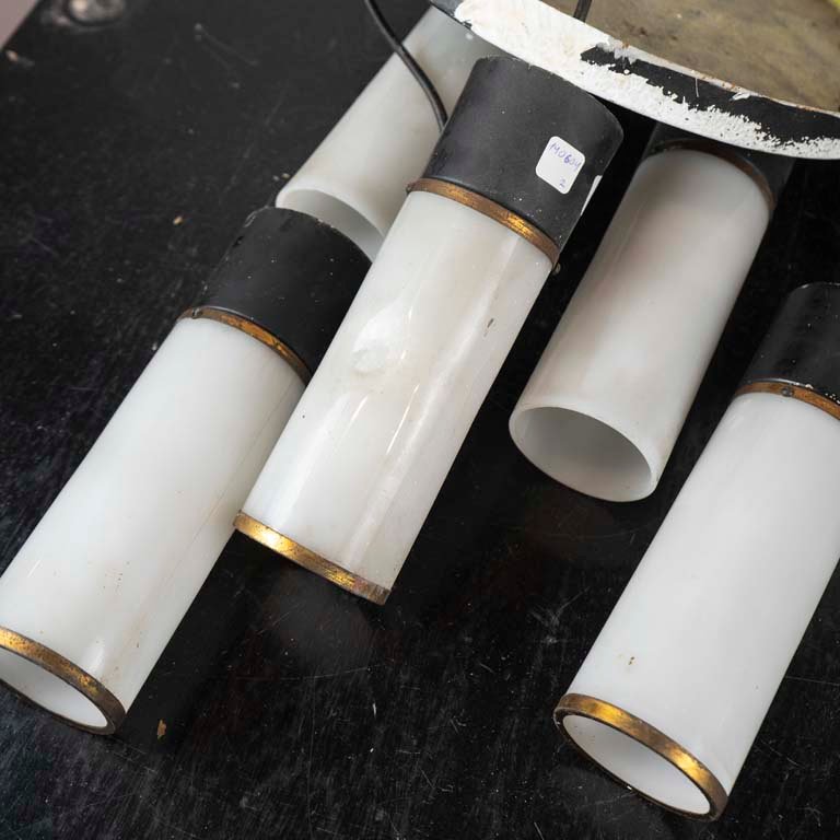 Item 2101250 - Image 1