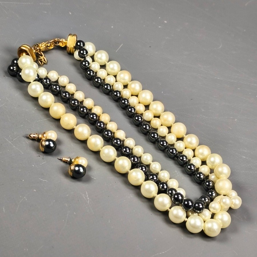 Item 16469 - Image 4