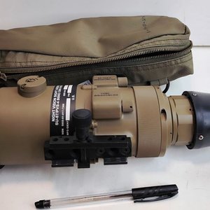 Visor Nocturno Americano PVS-4 para Arma Larga con Funda - imagen 1